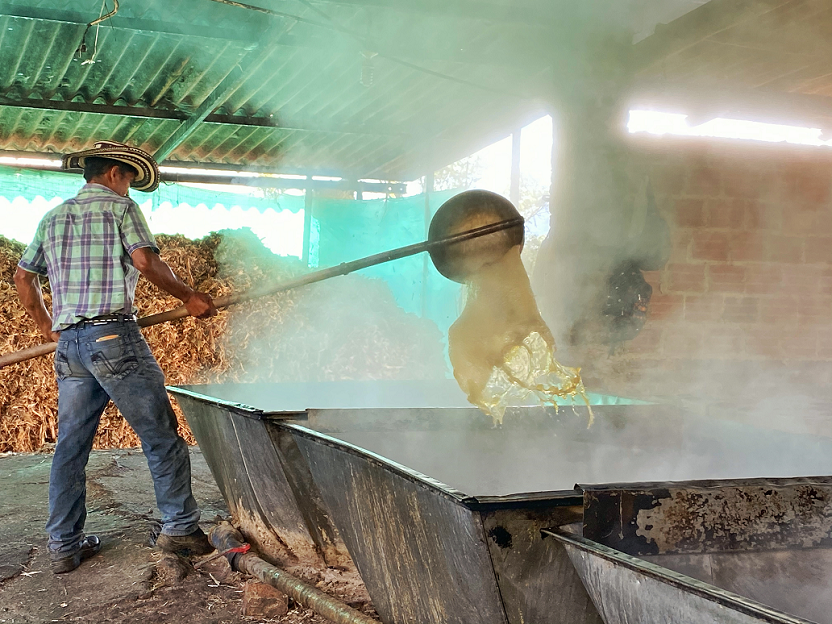 Proyecto de articulación Universidad - Empresa busca rescatar el valor de los oficios regionales y dar sentido, identidad y pertinencia cultural